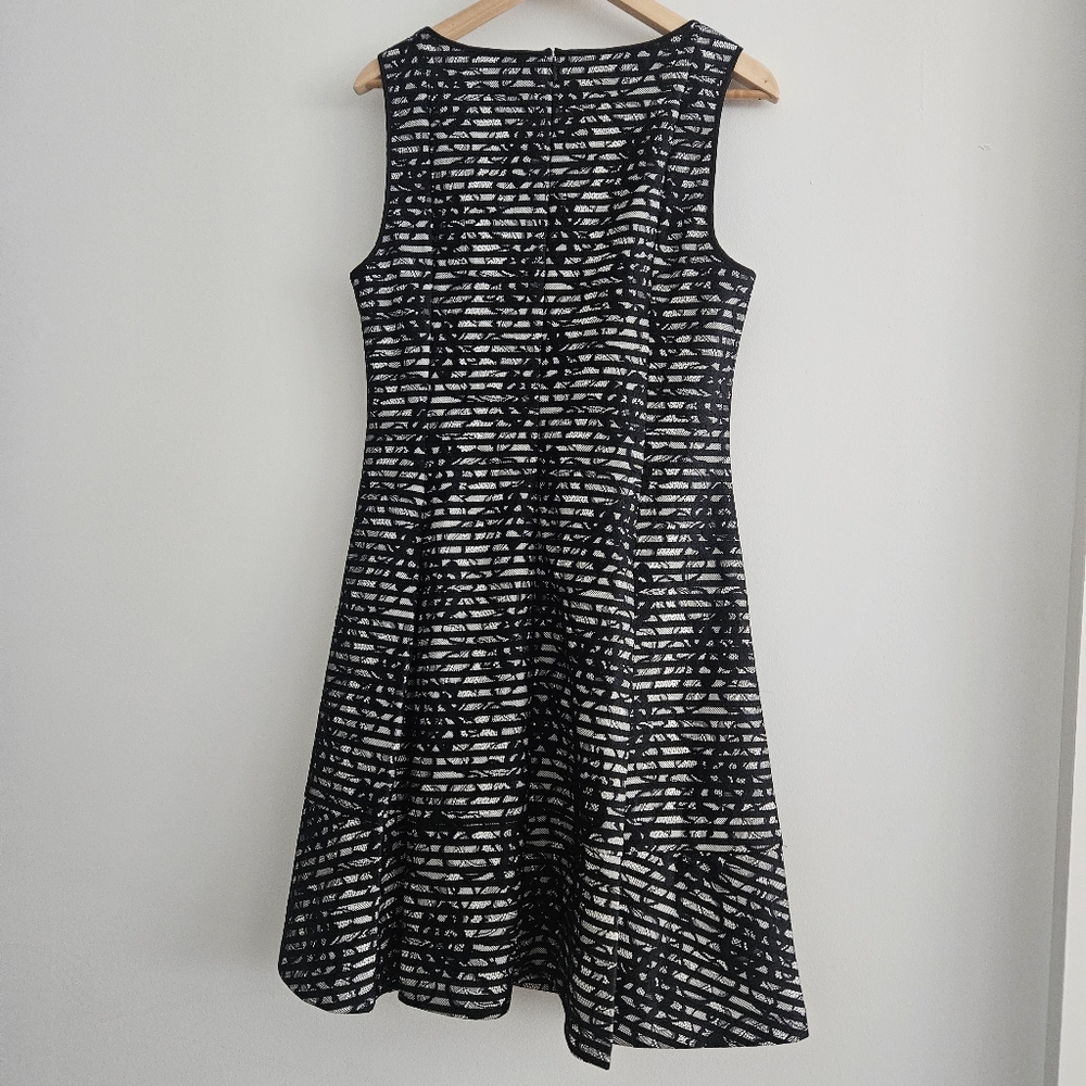 Banana Republic Black Lace Dress Size 14 - Picture 5 of 6